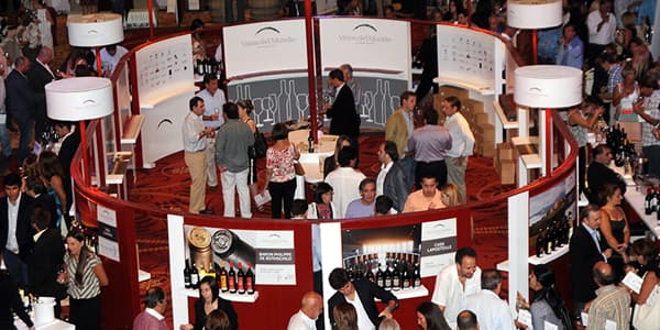Salón Conrad Internacional del Vino