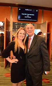 Pina Armentano junto a Doctor Roberto Ledo