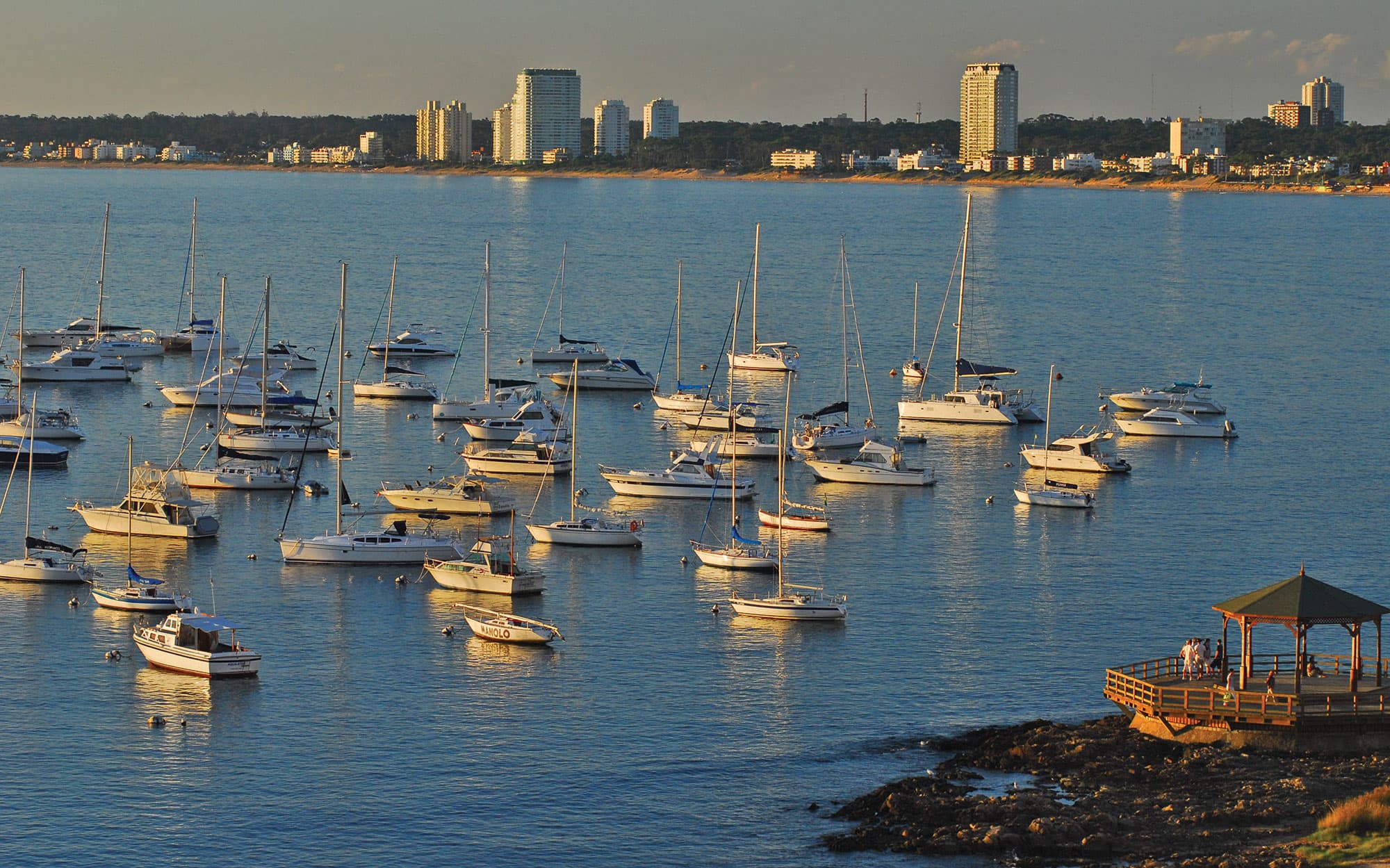 Acto de Confianza – Enrique Antía