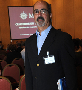 Licenciado Hugo de Barros, centro de Investigación en Marketing y Turismo de la Universidad Católica del Uruguay